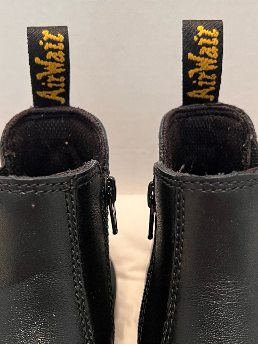 Youth Dr. Marten's Chelsea Boot 2976 j - Picture 6 of 10